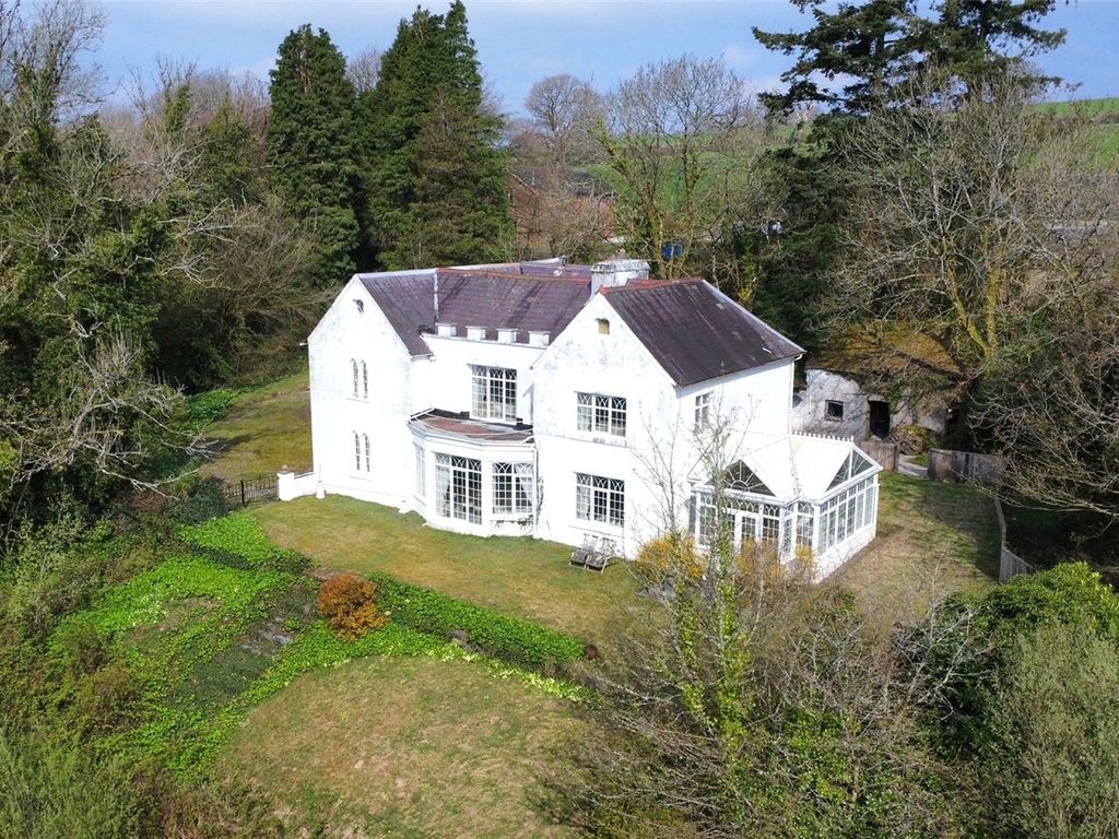 5 bed detached house for sale in Ffairfach, Llandeilo, Carmarthenshire