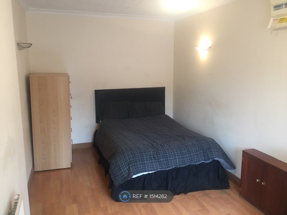 Room to rent in St. Helens Road, Leamington Spa CV31 Zoopla