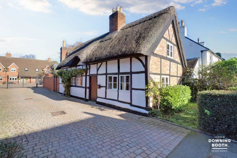 2 bed cottage for sale in Main Street, Alrewas, BurtonOnTrent DE13