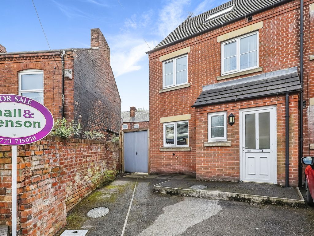 3 bed town house for sale in Abbott Street, Heanor DE75 Zoopla
