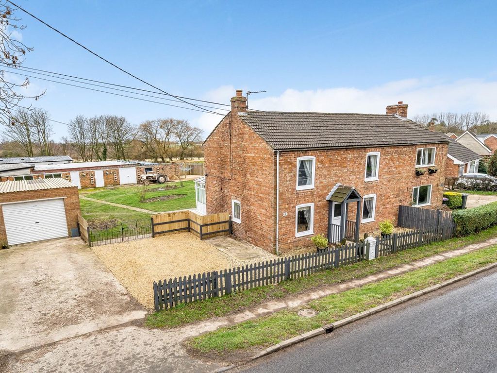 3 bed cottage for sale in Thimbleby, Horncastle LN9, £270,000 Zoopla