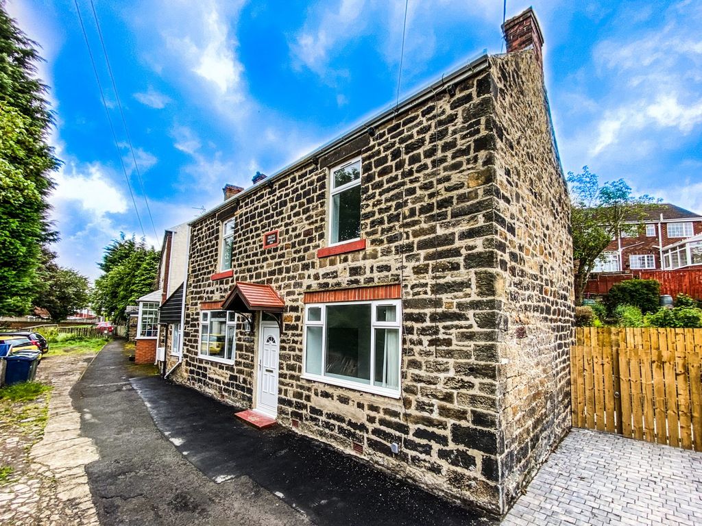 3 bed detached house to rent in Woolerton Drive, Windy Nook NE10, £950