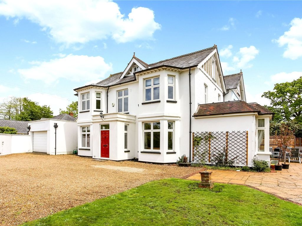 5 bed semidetached house for sale in Winkfield Road, Ascot, Berkshire