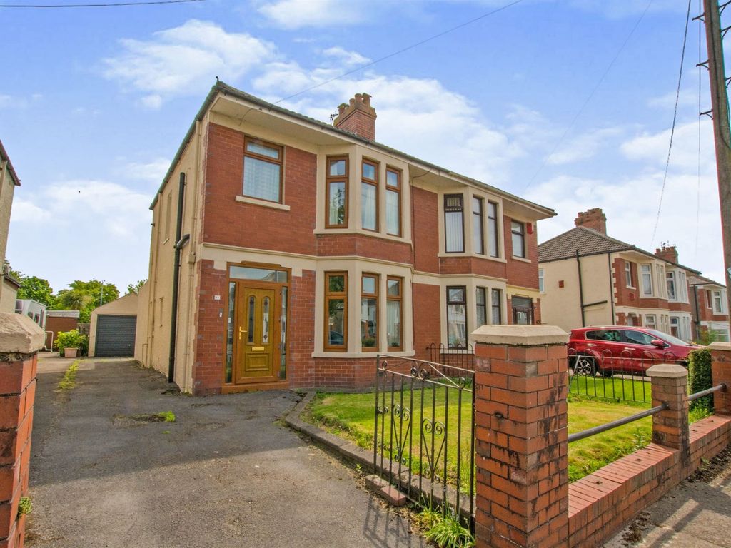 3 bed semidetached house for sale in College Road, Llandaff North