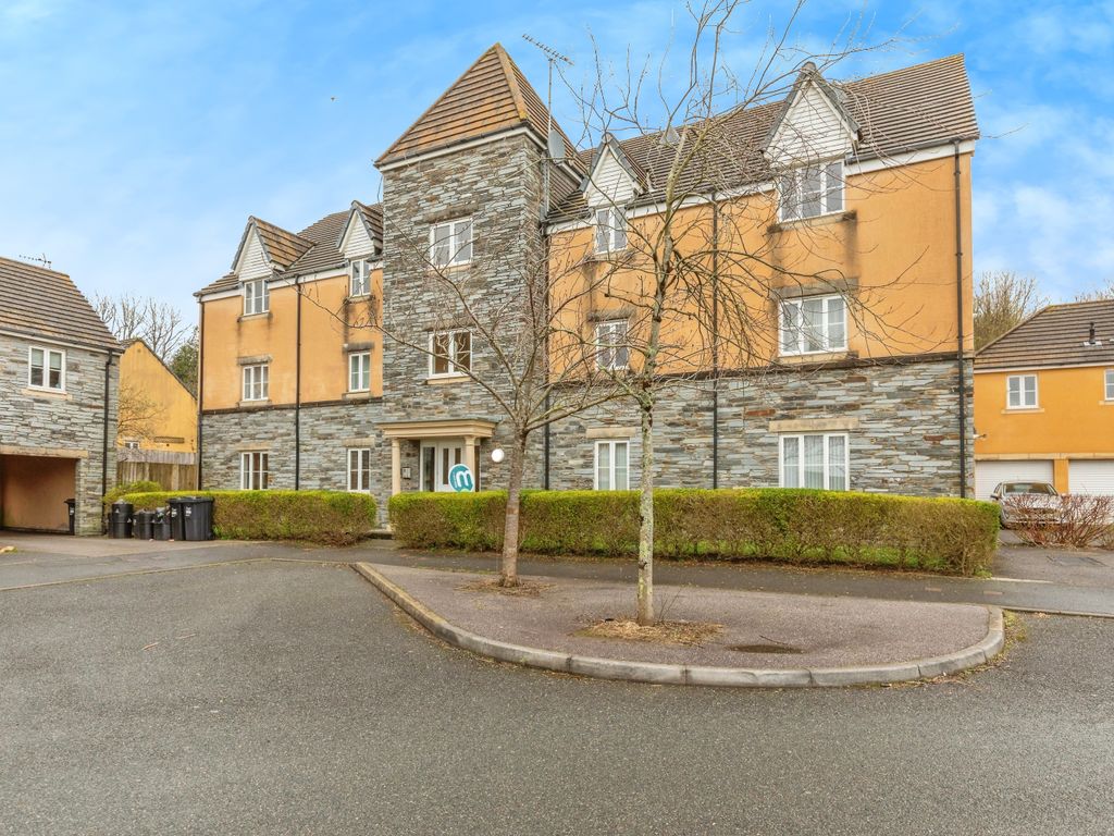 2 bed flat for sale in Road, St. Austell, Cornwall PL25, £
