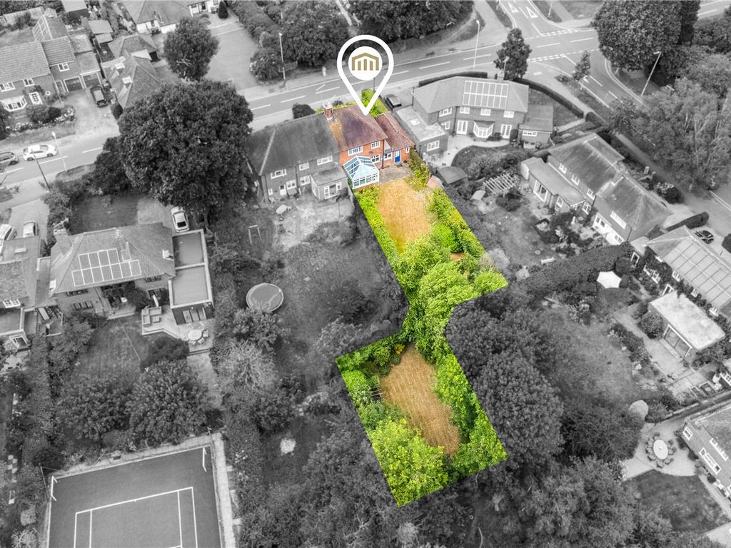 3 bed semidetached house for sale in Handside Lane, Welwyn Garden City