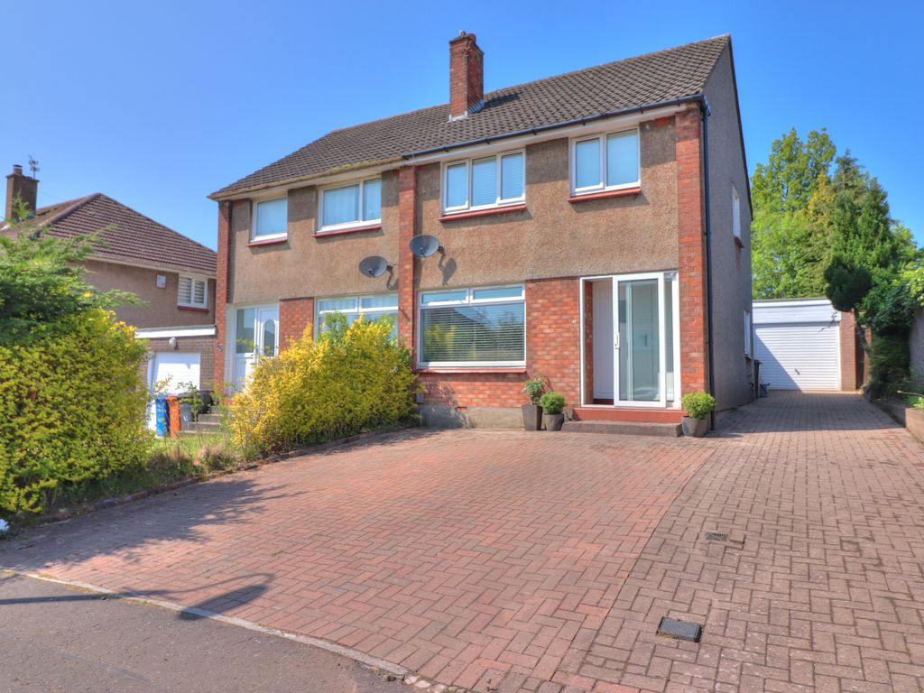 3 bed semidetached house for sale in Linnhe Avenue,