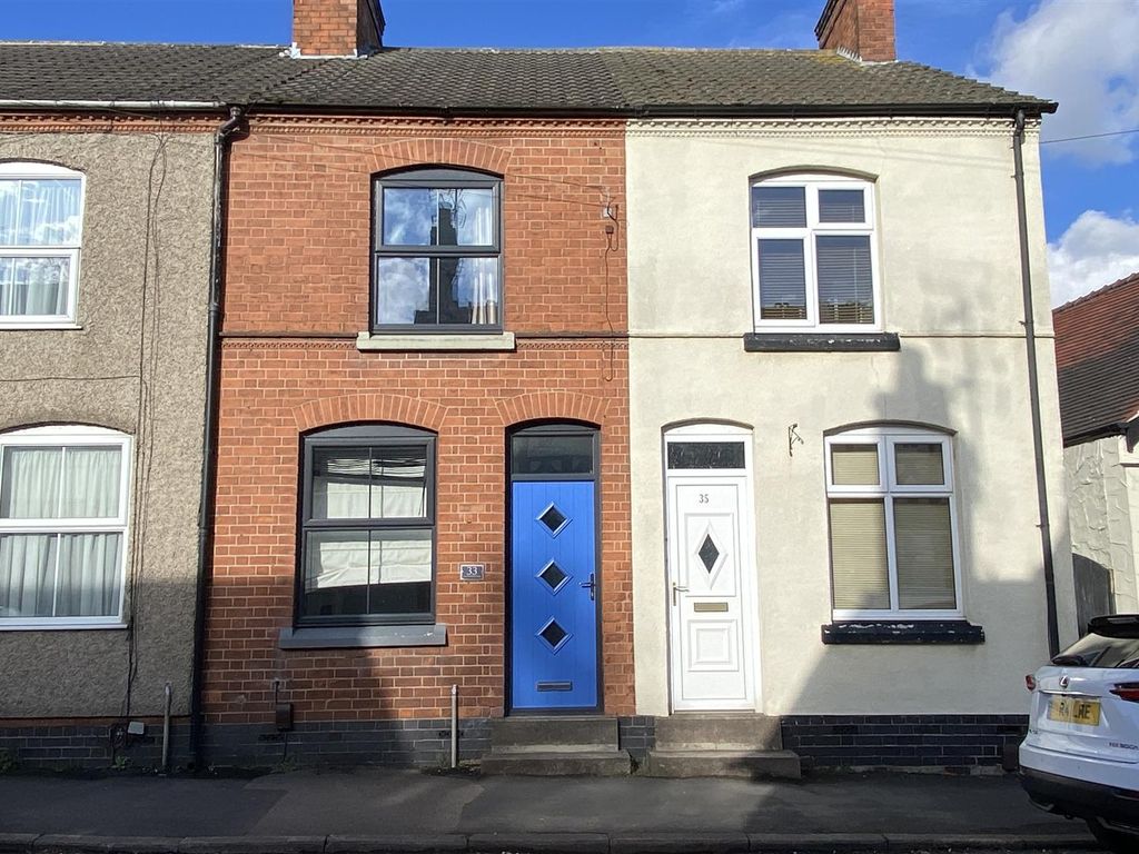 2 bed terraced house for sale in Lutterworth Road, Burbage, Hinckley