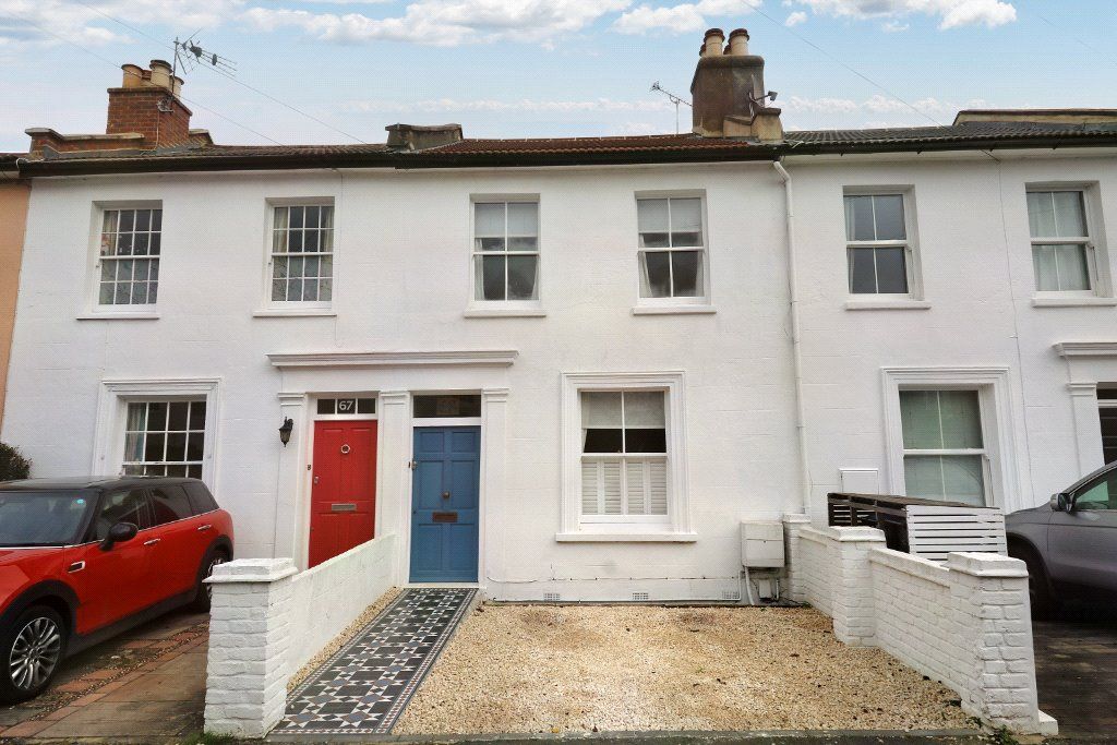 3 bed terraced house for sale in Cleaveland Road, Surbiton KT6 Zoopla
