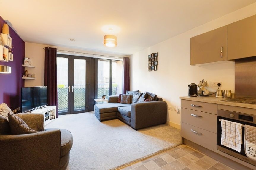 57 Friars Orchard, Gloucester GL1  