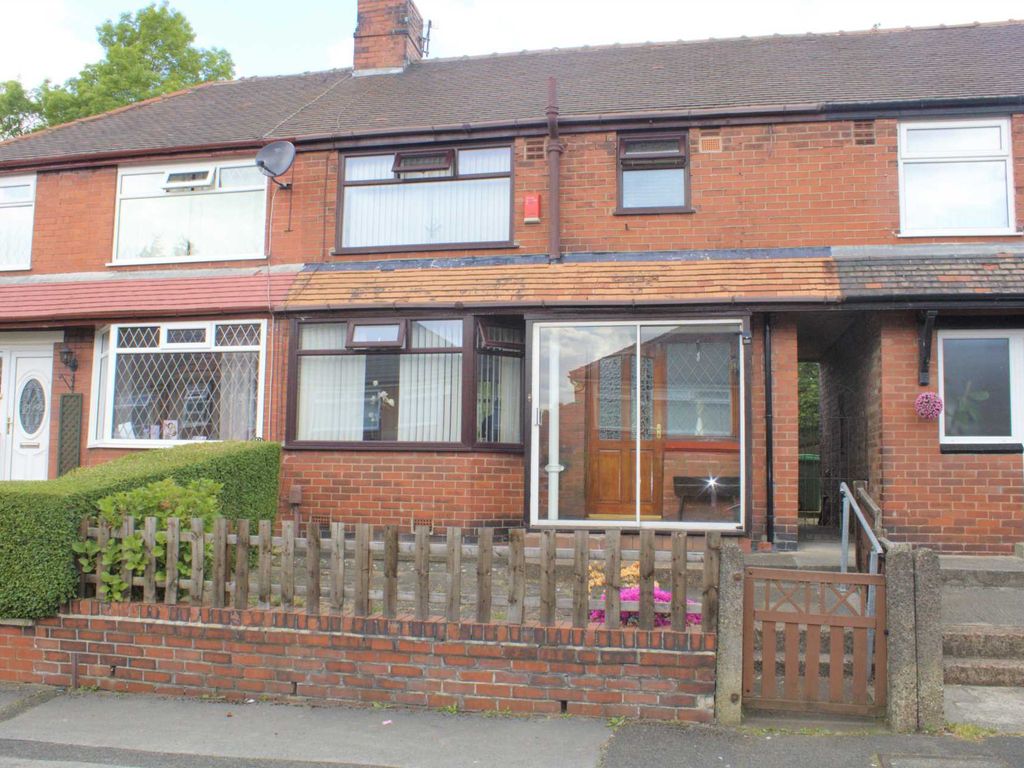 3 bed town house for sale in 22 Whitegate Avenue, Chadderton OL9 Zoopla