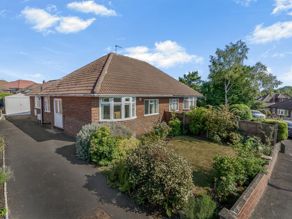 2 bed semidetached house for sale in Allerton Grange Close, Leeds