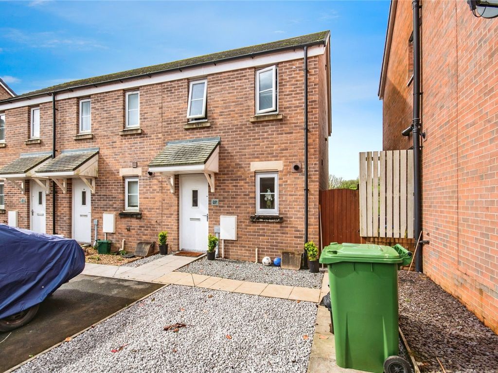 2 bed semidetached house for sale in Maes Pedr, Carmarthen