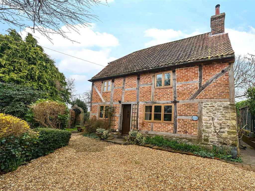 2 bed detached house for sale in Court Lane, Bratton, Westbury BA13, £