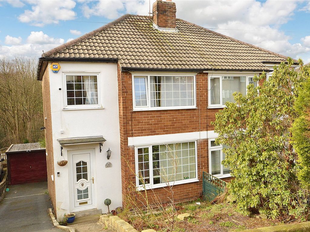 3 bed semidetached house for sale in Woodhill Road, Horsforth, Leeds