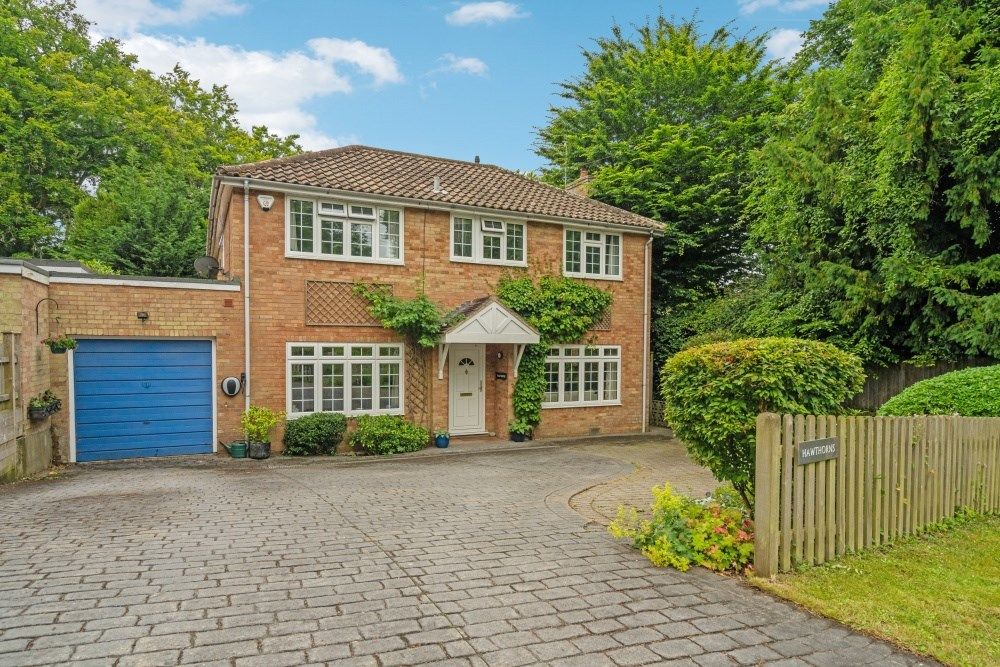 4 bed detached house for sale in Beech Grove, Amersham HP7, £1,200,000 ...