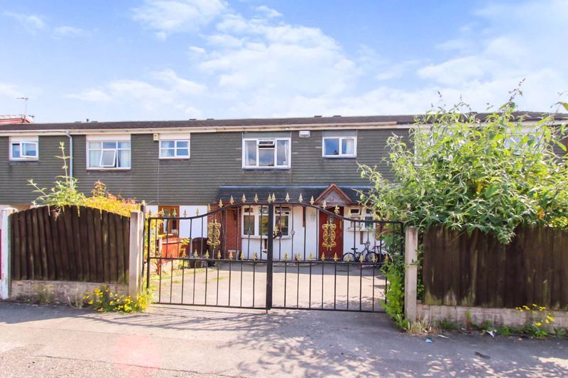 3 bed terraced house for sale in Poplar Avenue, Bentley, Walsall WS2