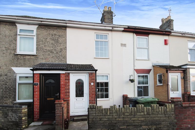 2 bed terraced house for sale in Beccles Road, Gorleston, Great