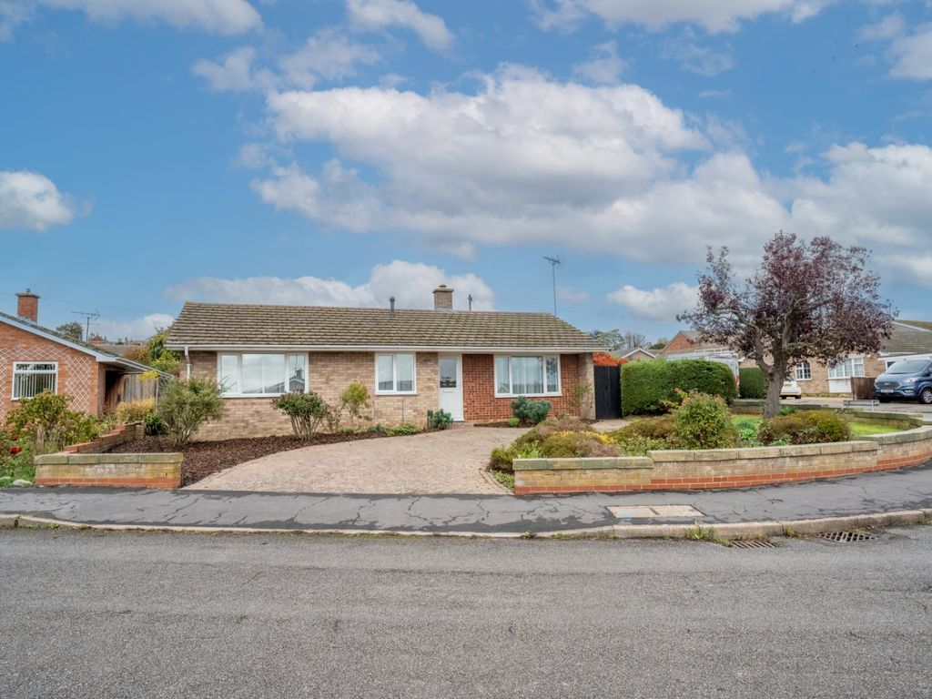 3 bed bungalow for sale in Link Lane, Sutton, Ely CB6 Zoopla