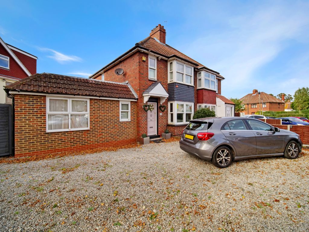 4 bed semidetached house for sale in Charlton Park Lane, Charlton SE7