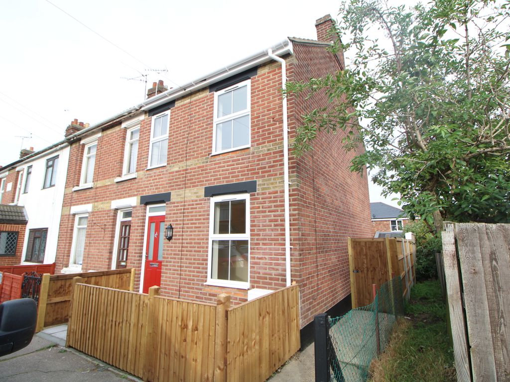 2 bed end terrace house for sale in Rebow Street, Colchester CO1, £