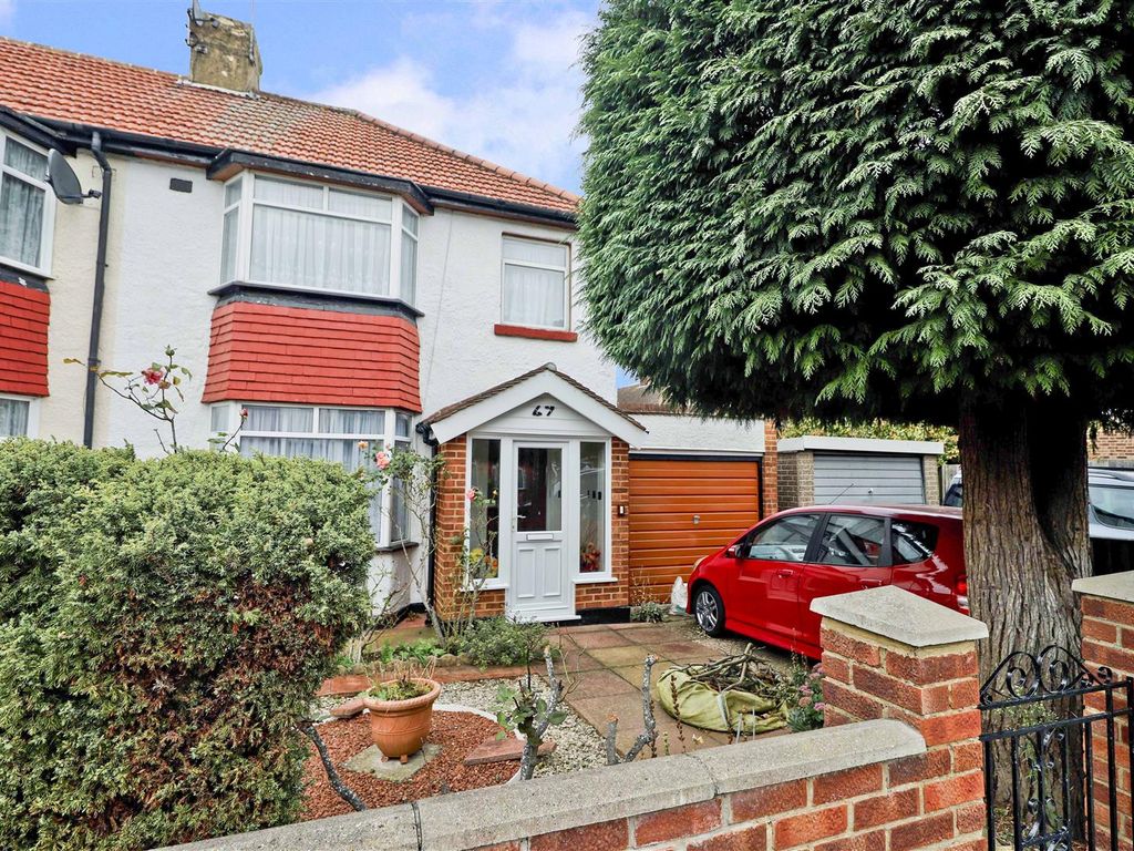 Floriston Avenue, Hillingdon UB10  