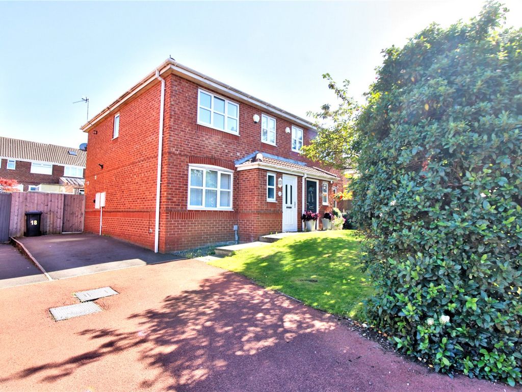 3 bed semidetached house for sale in Waterfield Way, Litherland