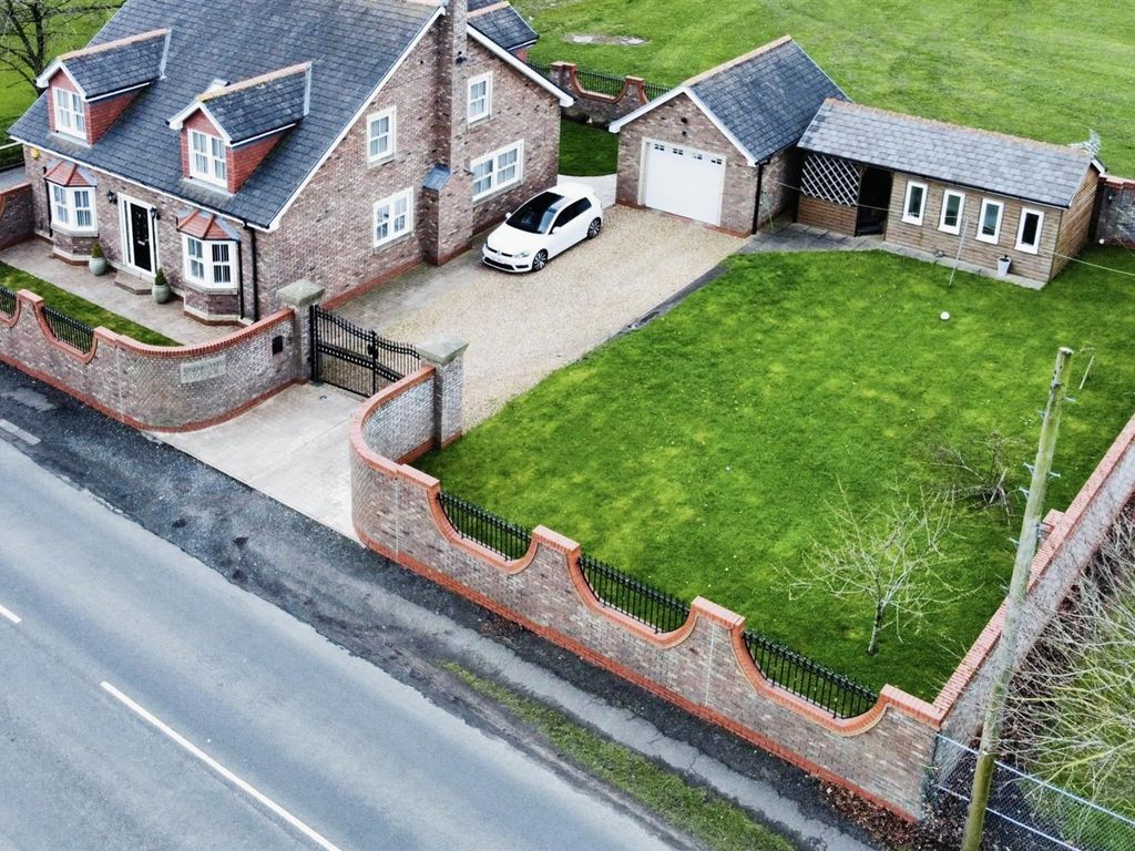 3 bed detached bungalow for sale in Leeholme Road, Leeholme,