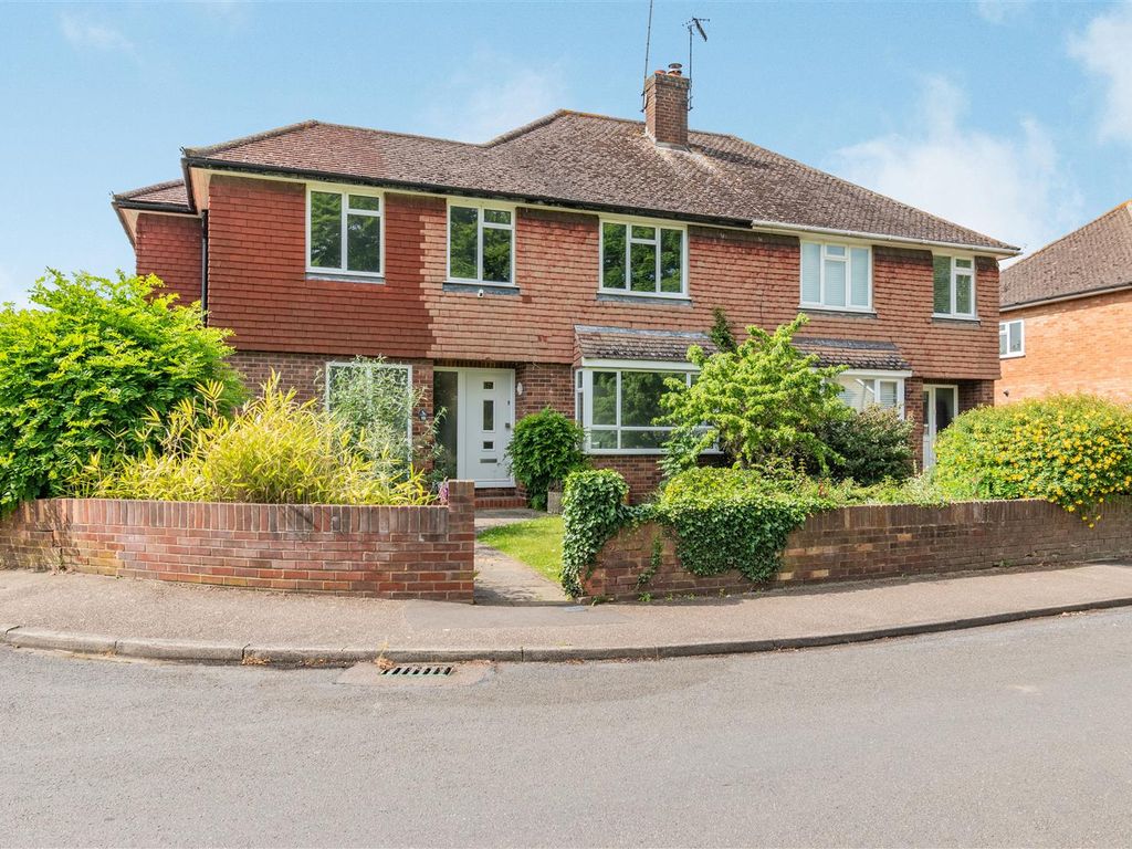 Heron Close, Rickmansworth WD3