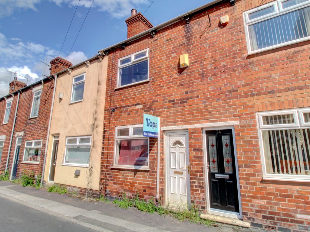2 bed terraced house for sale in Carr Lane, South Kirkby, Pontefract