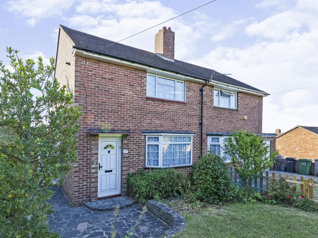 2 bed semidetached house for sale in Almondsbury Road, Portsmouth PO6