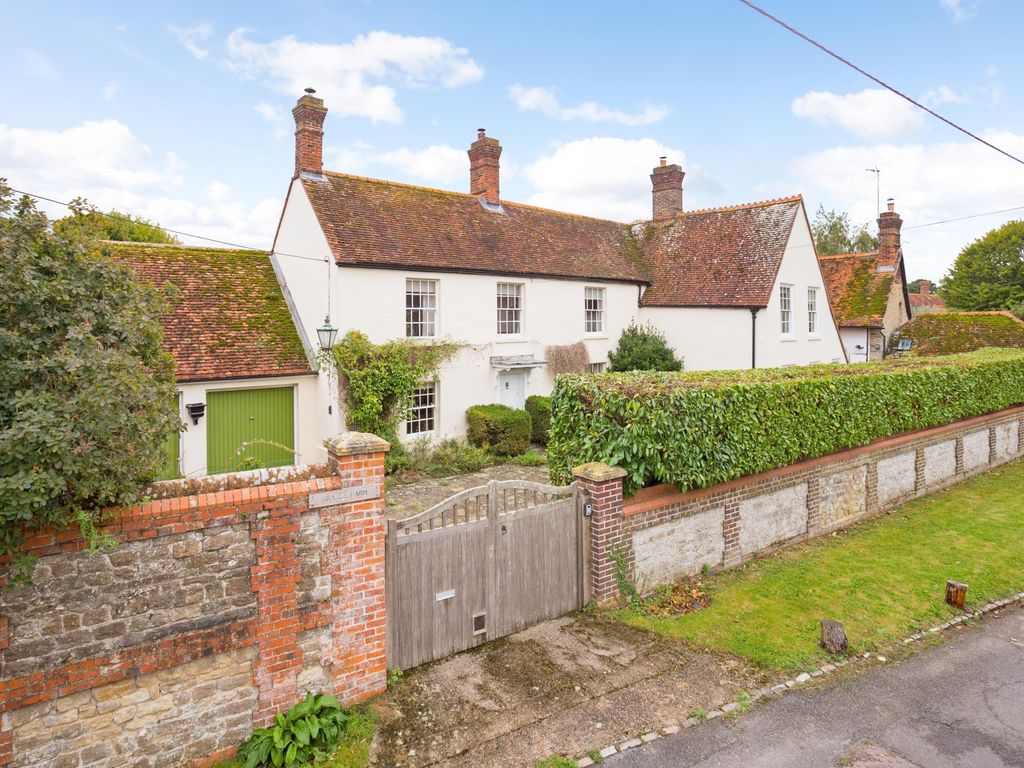 5 bed detached house for sale in The Green, East Hanney, Wantage