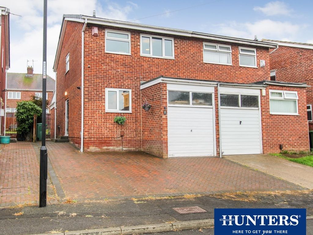 3 bed semidetached house for sale in Mayfield Road, South Hylton