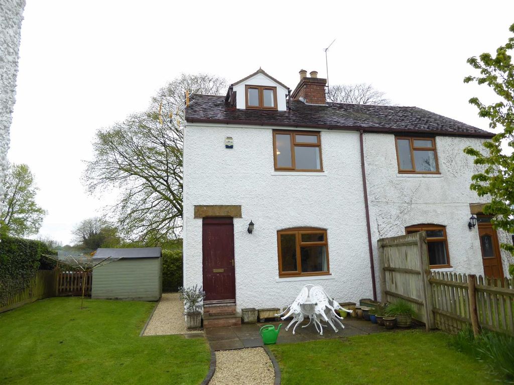 3 bed cottage to rent in Southam Road, Banbury OX16, £1,350 pcm Zoopla