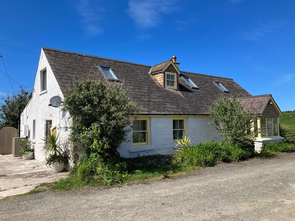 4 bed cottage for sale in North End, Trefin, Haverfordwest SA62, £