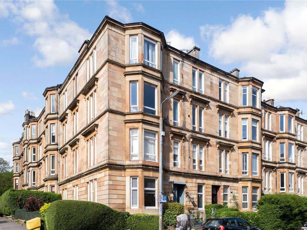 3 bed flat for sale in Finlay Drive, Dennistoun, Glasgow G31 Zoopla