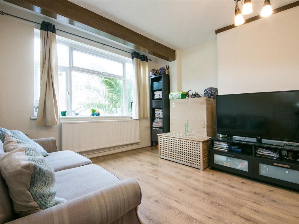 3 bed end terrace house to rent in Richmond Avenue, Wimbledon Chase