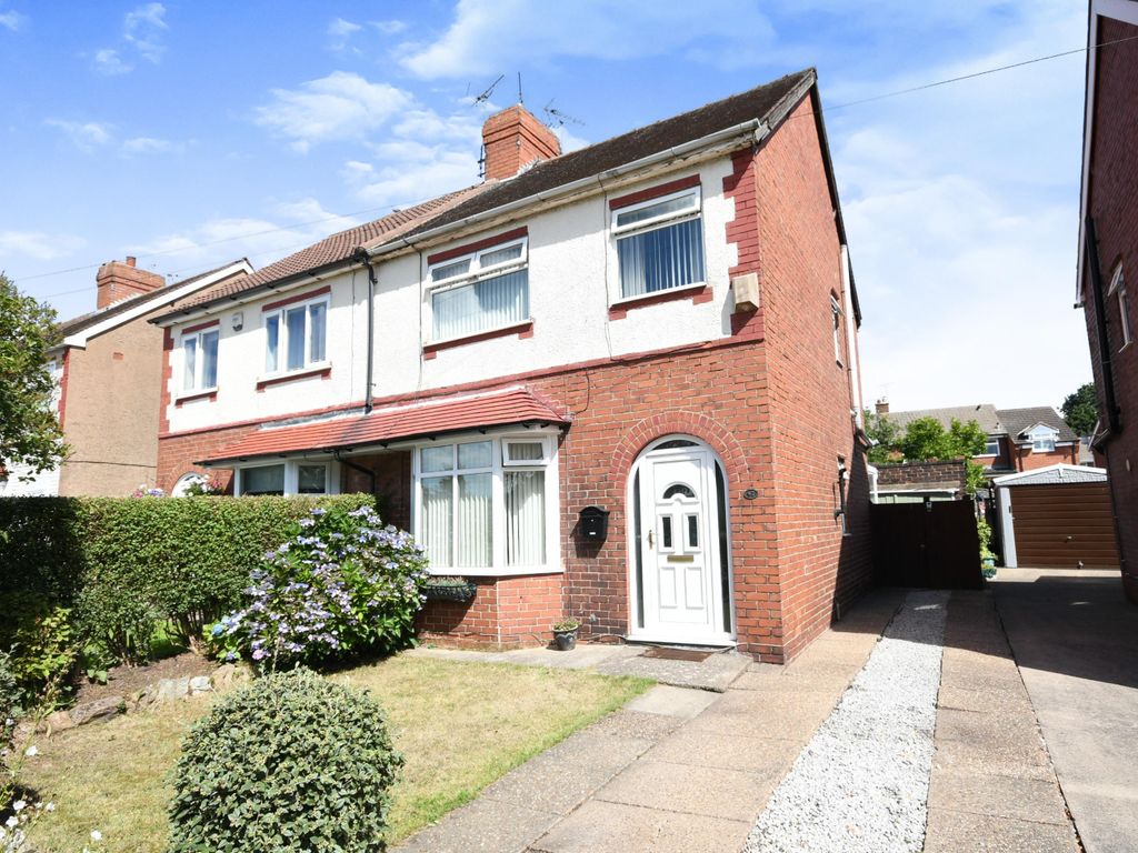 3 bed semidetached house for sale in Southwell Road East, Mansfield