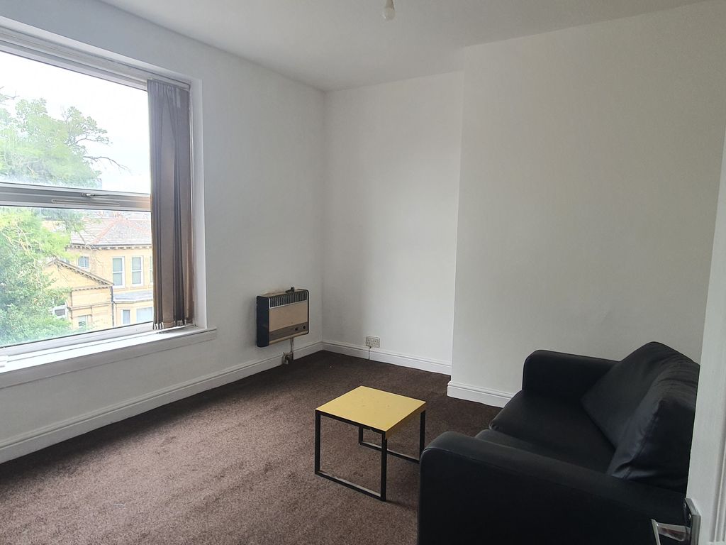 1 bed flat to rent in Little Horton Lane, Bradford BD5 Zoopla