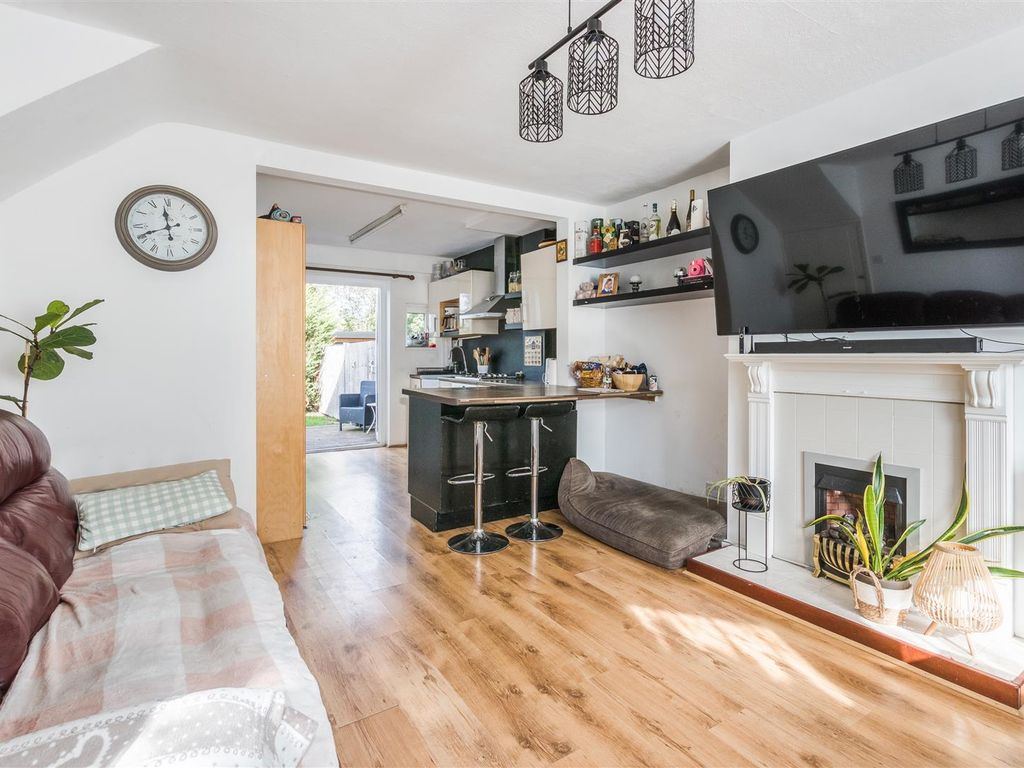 3 bed terraced house for sale in Cannon Hill Lane, London SW20 Zoopla
