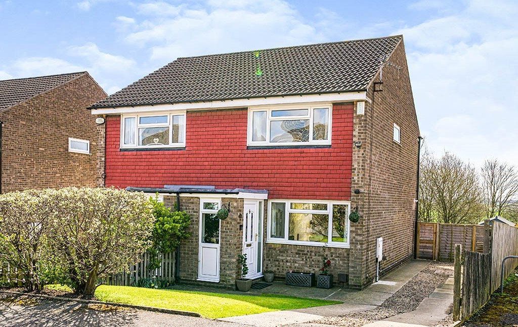2 bed semidetached house for sale in Haighside Way, Rothwell, Leeds