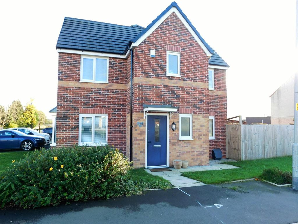 White Bank Road, Oldham OL8  