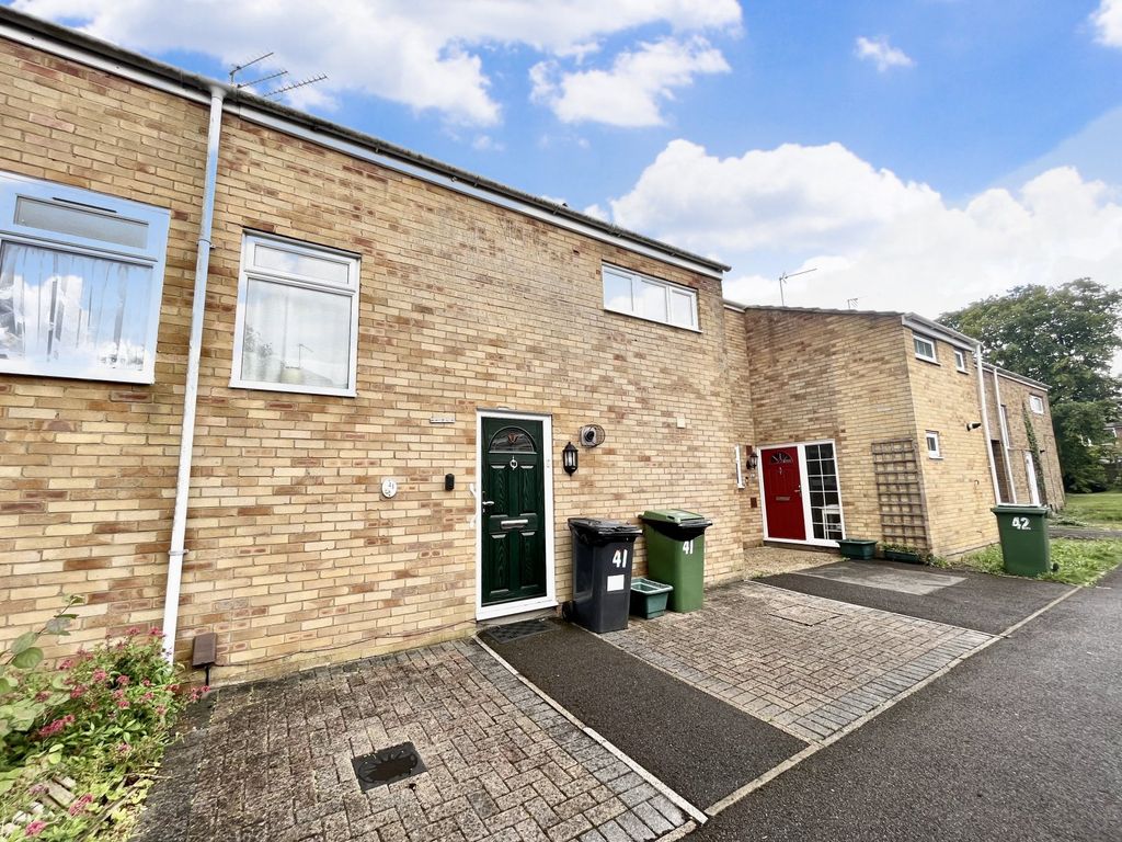 3 bed terraced house for sale in Laburnum Way, Basingstoke, Hampshire