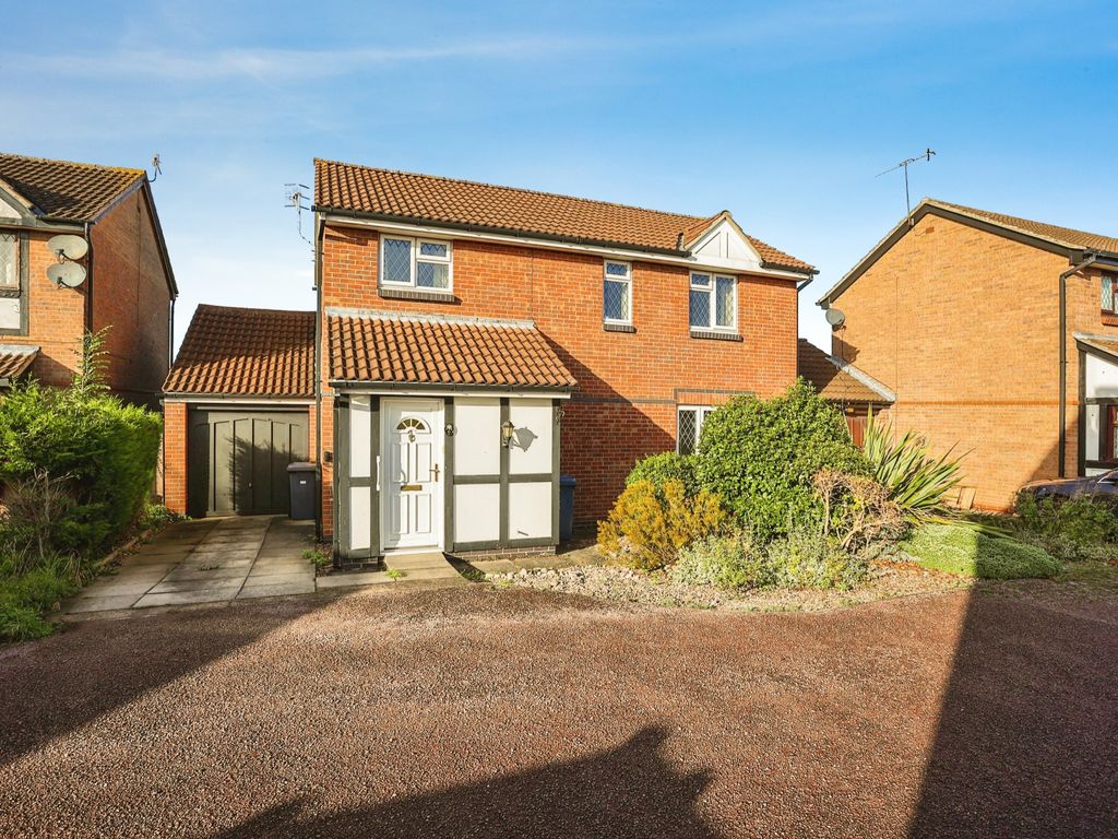 4 bed detached house for sale in Alton Close, West Bridgford