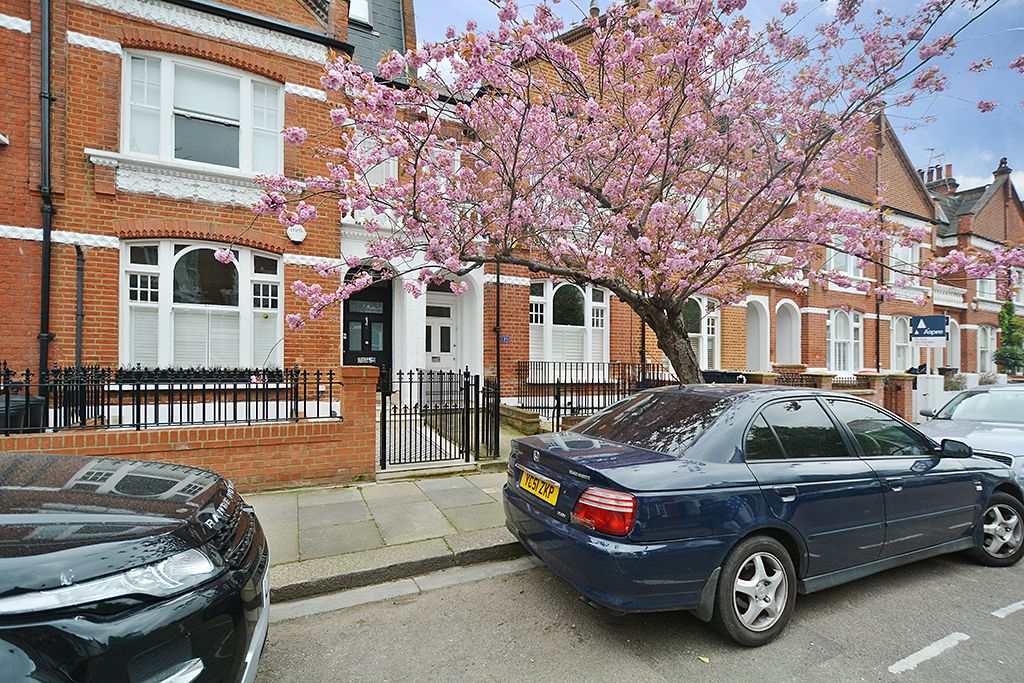 5 bed terraced house for sale in Bowerdean Street, London SW6, £