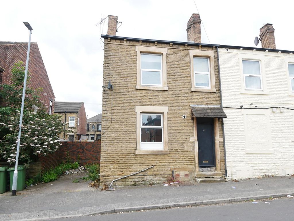 2 bed terraced house for sale in South Parade, Morley, Leeds LS27, £