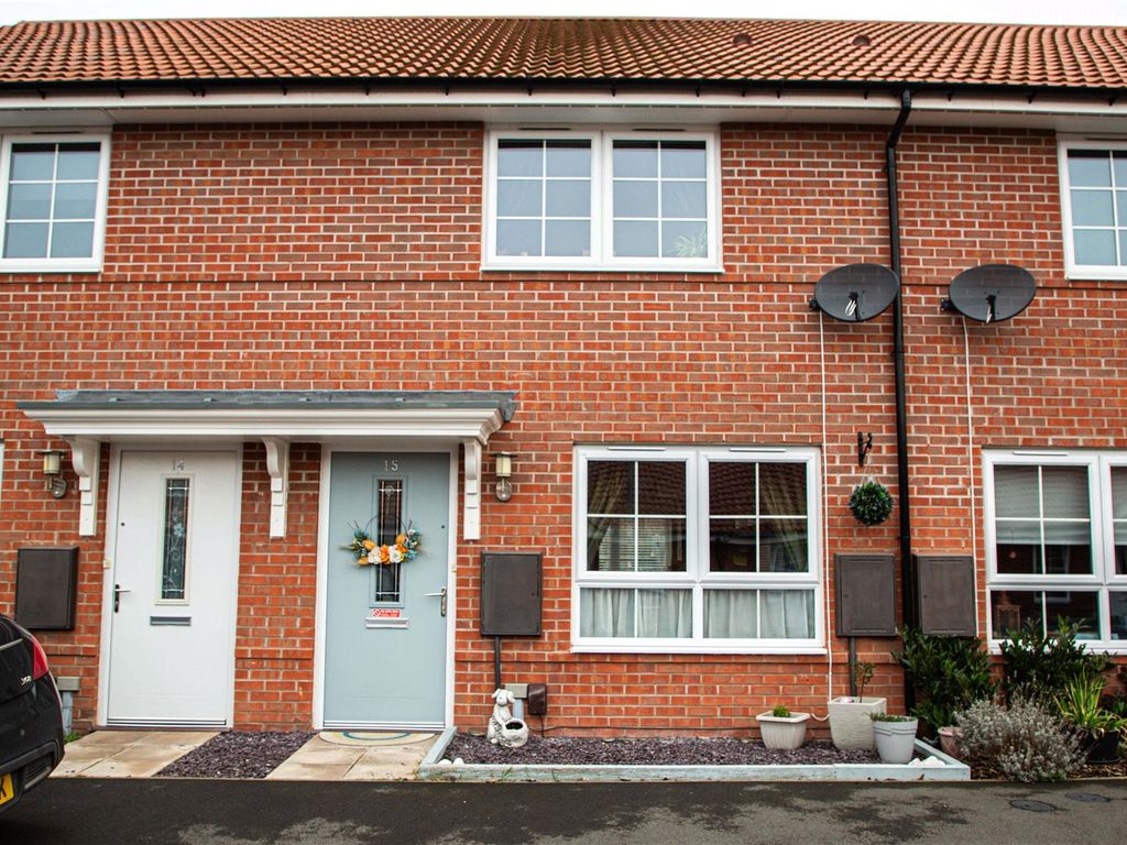 2 bed town house for sale in Thornton Mews, Bingham, Nottingham