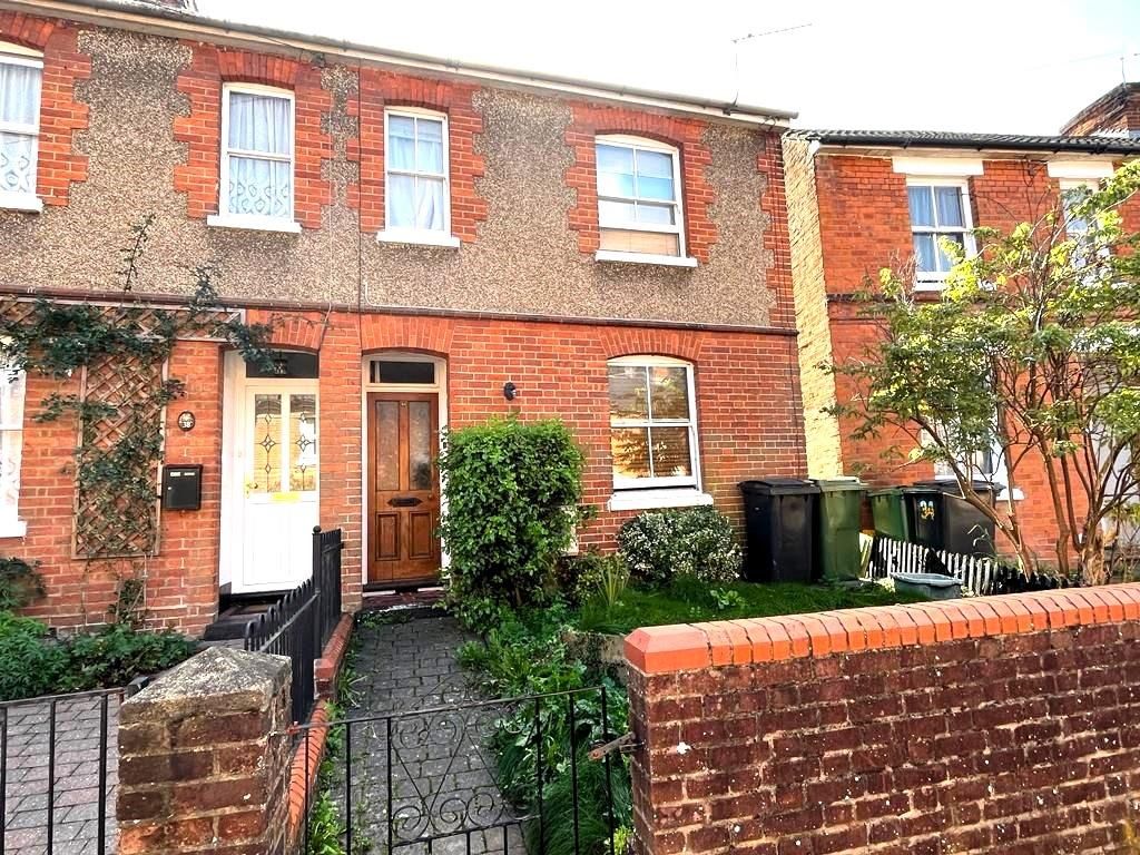 3 bed end terrace house for sale in Church Square, Basingstoke RG21, £