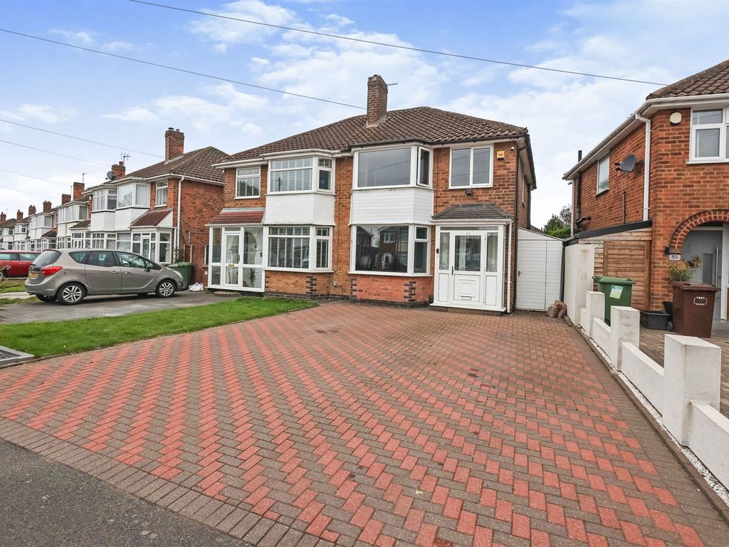 3 bed semidetached house for sale in Wyckham Road, Castle Bromwich