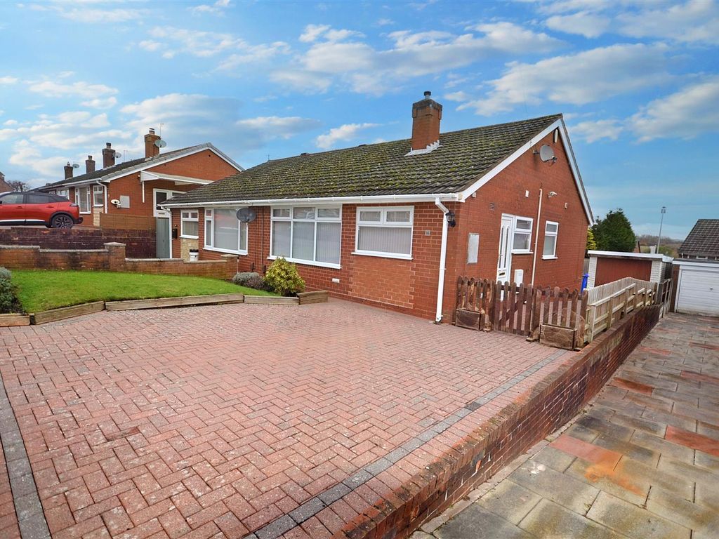 2 bed semidetached bungalow for sale in Turnberry Drive, Trentham